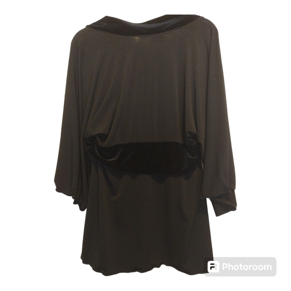 Max Studio Elegant 3/4 bell sleeves Black Blouse with Black Velvet trim XL - Picture 2 of 5